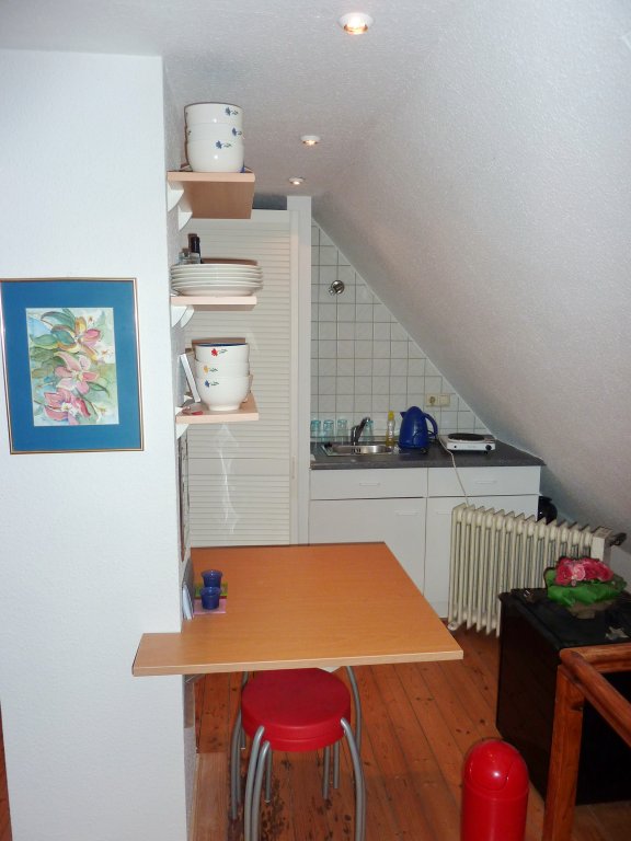 Eine Gemutliche 4 Zi Wohnung 3 1 5 Zi Mit Balkon Und Garten